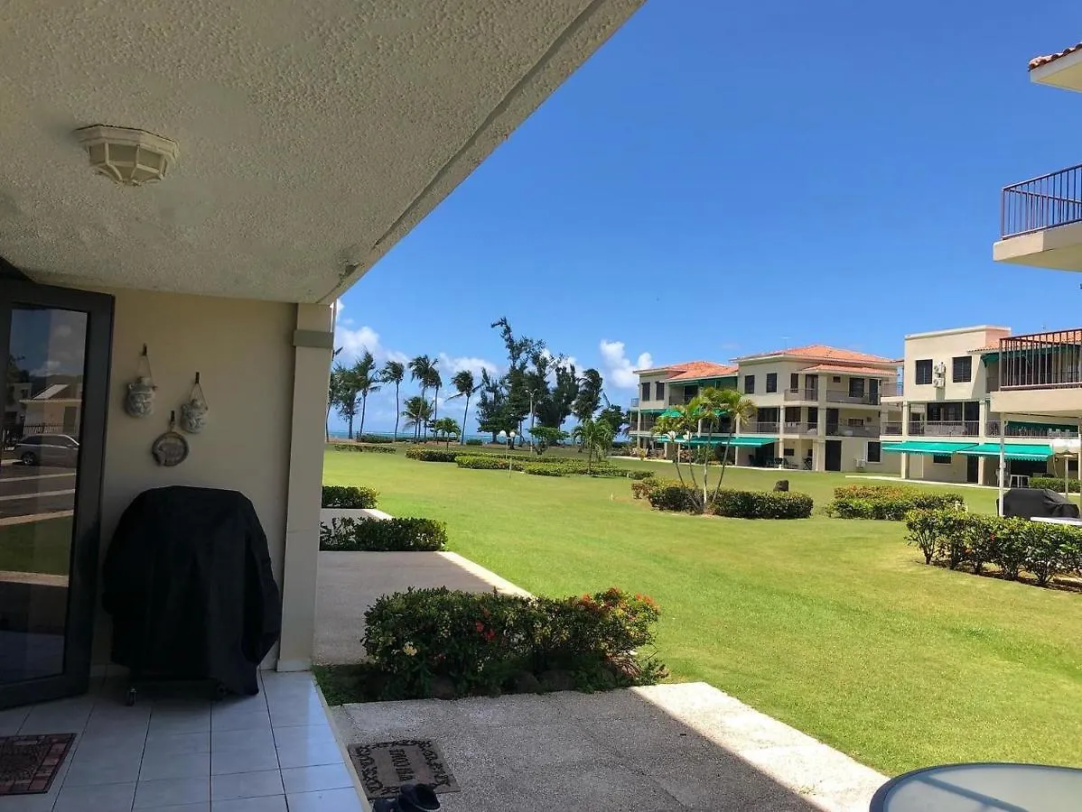 Entire Beach Apartment With View To El Yunque National Rain Forest Rio Grande 0*,  Puerto Rico